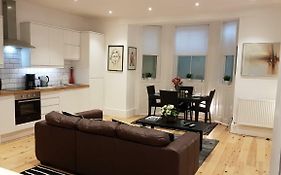 Apartment At 5 Victoria Parade